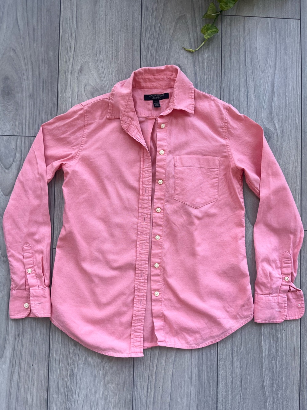 Banana Republic Women’s Dillon Shirt in Coral